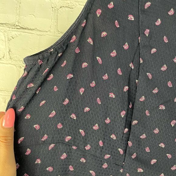 Q&A Sleeveless Blouse 1X  - Picture 2 of 14